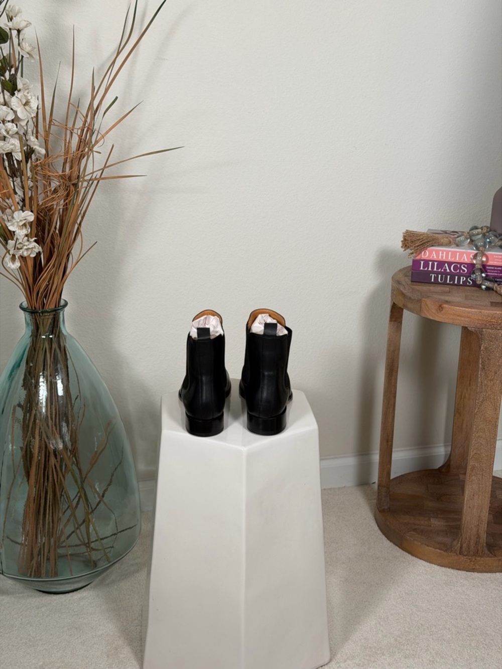 Beckett Simonon Black Women's Maeve Chelsea Booties - Picture 5 of 16
